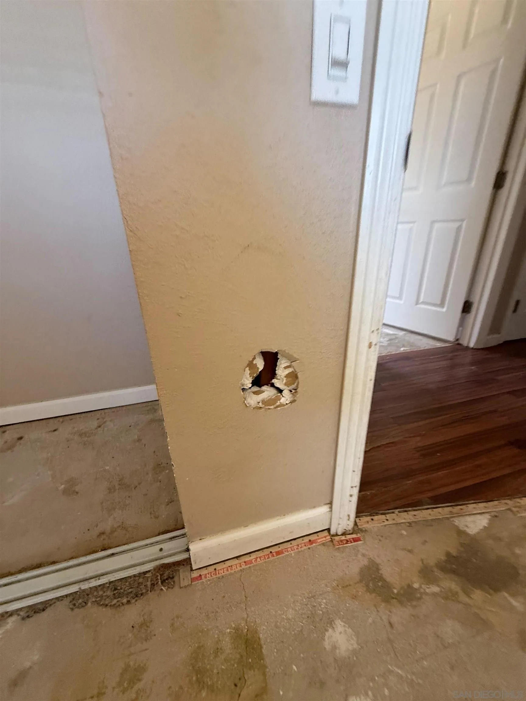 23273 Marsh Creek Road Brentwood, CA 94513 - Photo 3 of 8 a view of an empty room