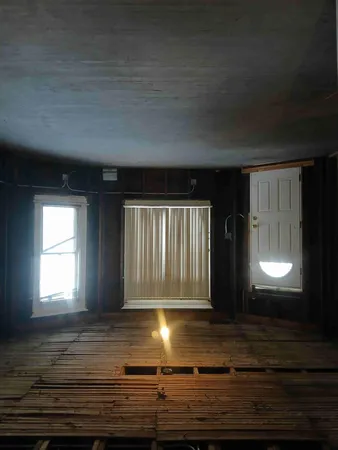 $64,000 | 2243 West 10th Place, Gary, IN 46404