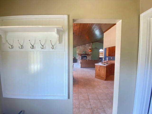 1165 Naylor Road Dixon, IL 61021 - Photo 7 of 34