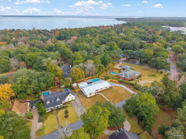 $689,000 | 63 Blithewood Drive, Pensacola, FL 32514
