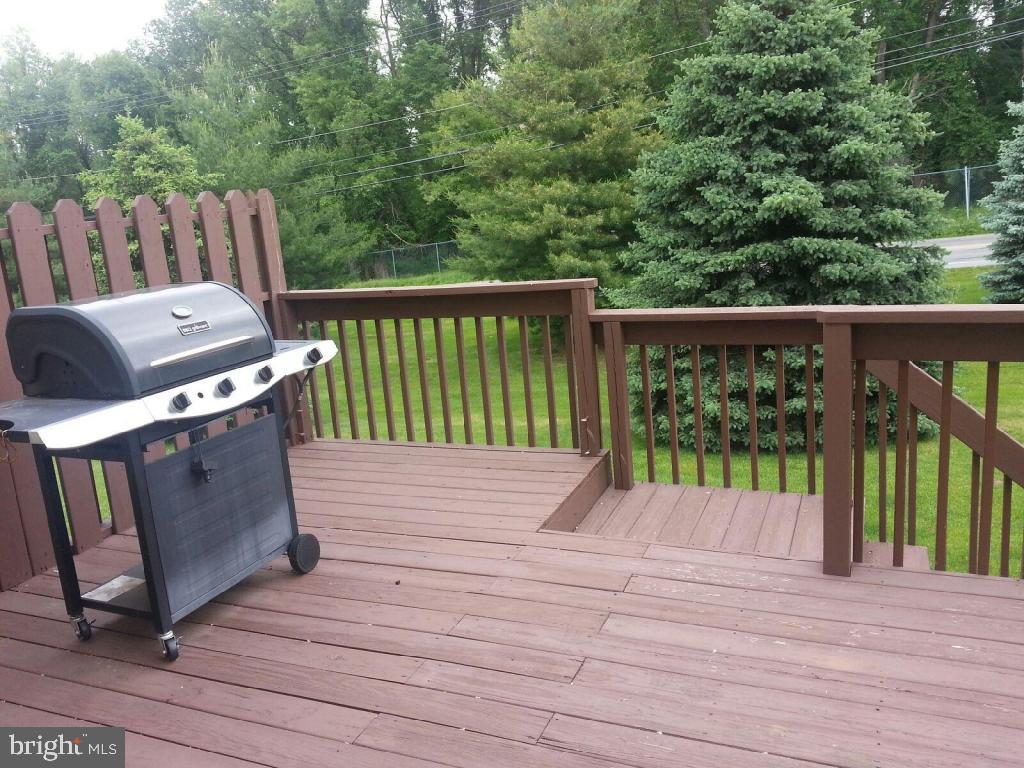 348 White Chapel Road Lancaster, PA 17603 - Photo 12 of 20 Gallery Image 12