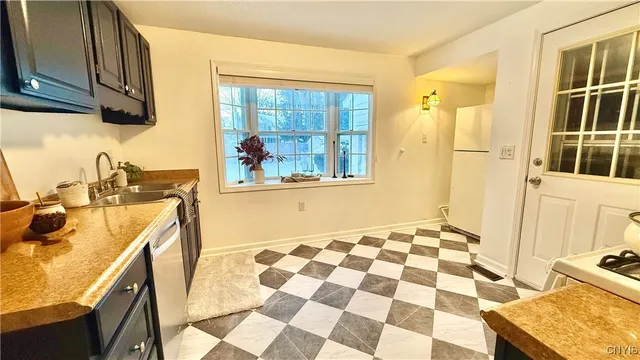 $224,900 | 107 Juanita Drive, Salina, NY 13090