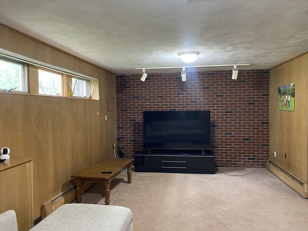 809 Central Avenue Needham, MA 02492 - Photo 12 of 15