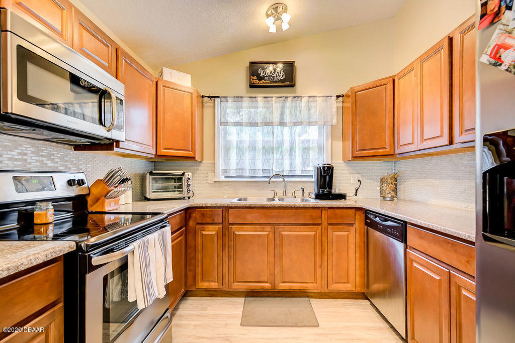 8 Rocky Ridge Trail Ormond Beach, FL 32174 - Photo 11 of 127 3A1E54DE-C5E8-42C8-998B-10BD08C91B01