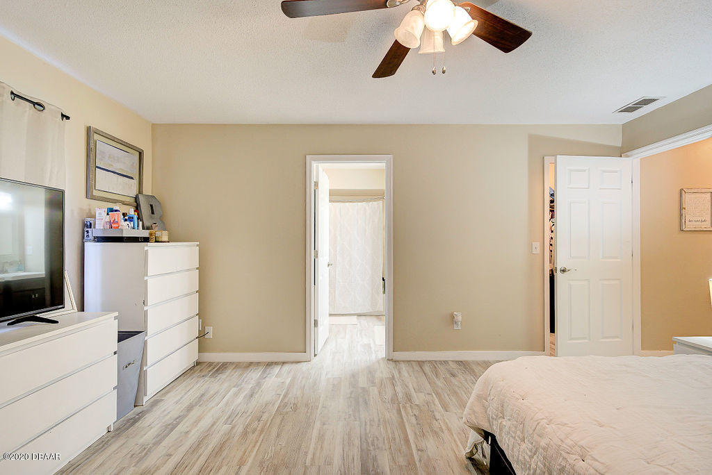 8 Rocky Ridge Trail Ormond Beach, FL 32174 - Photo 5 of 127 1C227B4A-B518-48B7-971B-195CCD413177