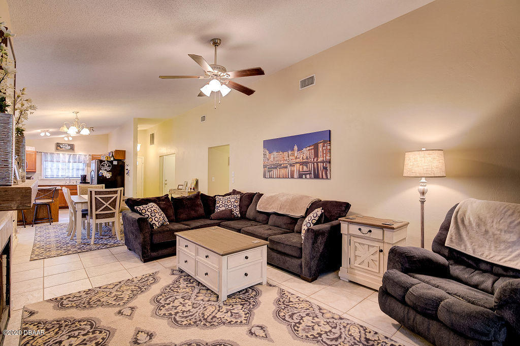 8 Rocky Ridge Trail Ormond Beach, FL 32174 - Photo 7 of 127 02D381A6-FFA6-4716-B5A7-6BCAA50C8B4A