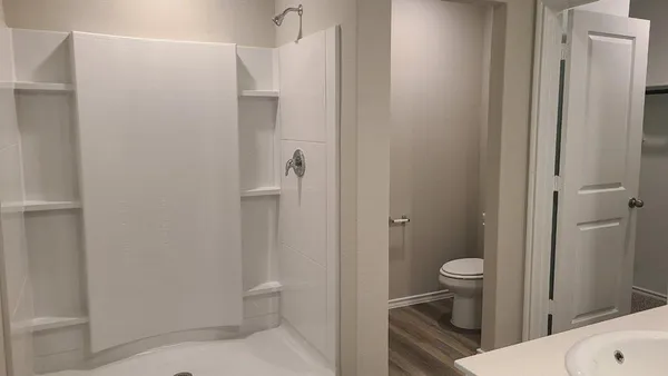 $299,990 | 1512 Tin Roof Road, Krum, TX 76249