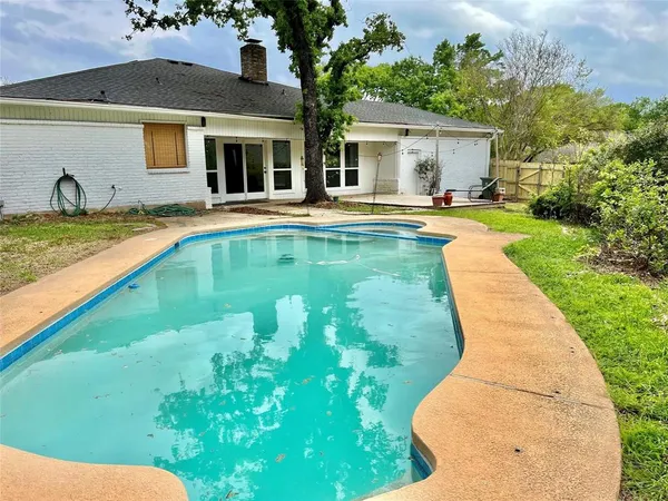 $2,975 | 1827 Rhinevalley Drive, Arlington, TX 76012