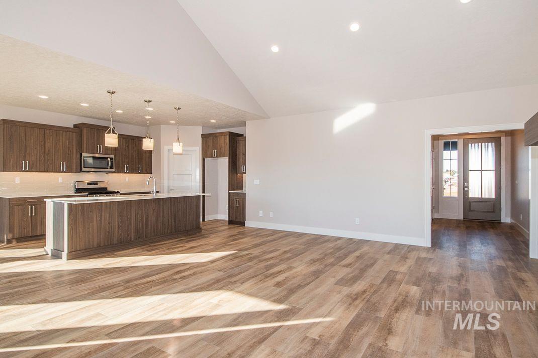 2392 South Thacker Ridge Avenue Nampa, ID 83686 - Photo 11 of 40