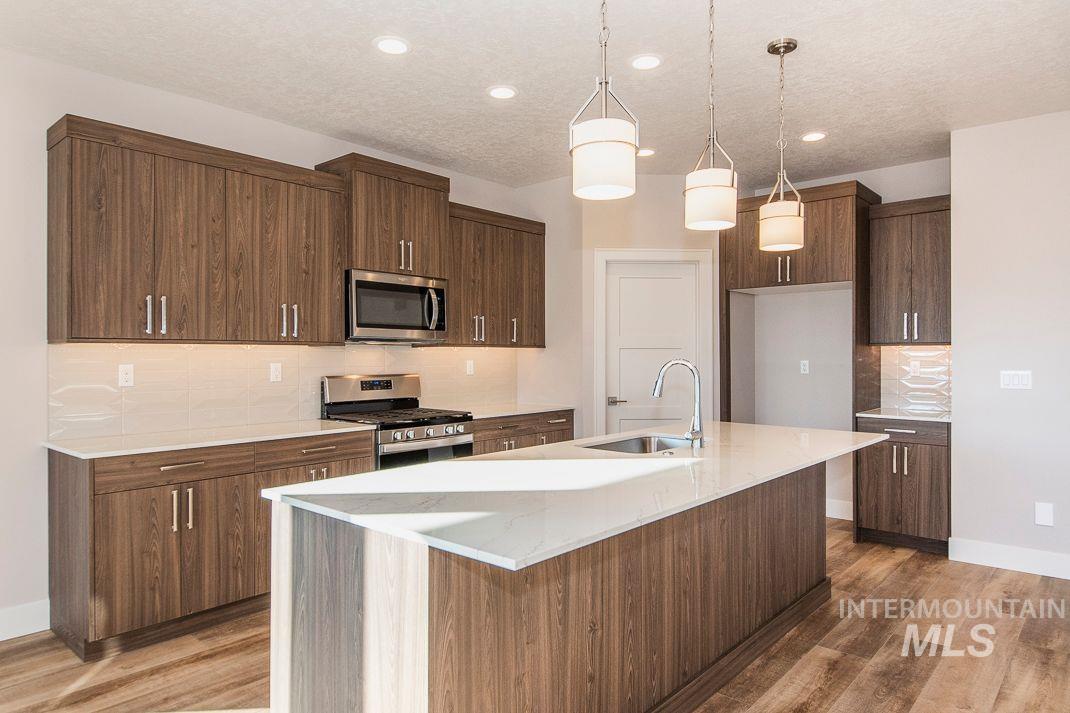 2392 South Thacker Ridge Avenue Nampa, ID 83686 - Photo 12 of 40