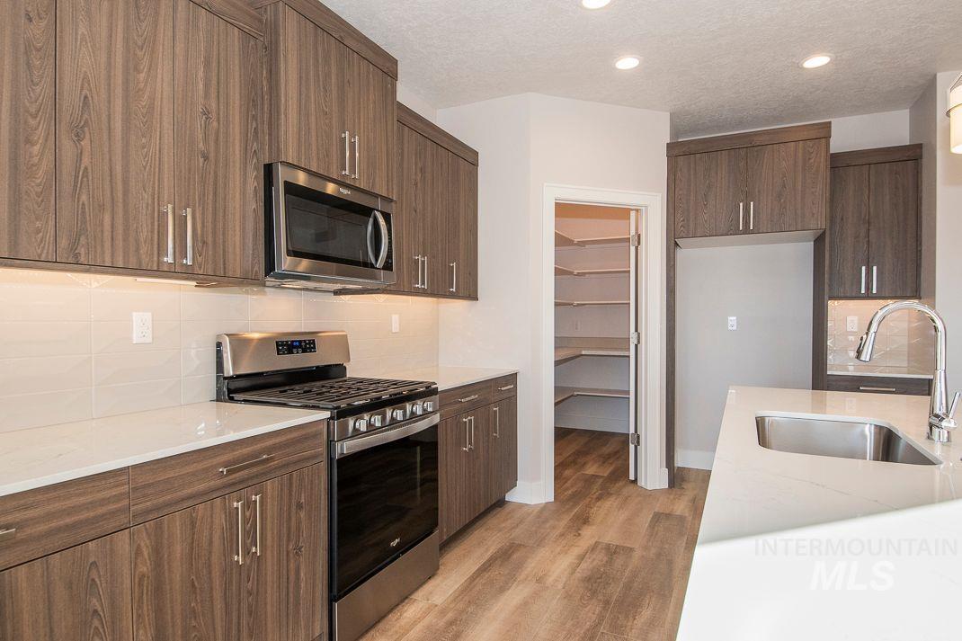 2392 South Thacker Ridge Avenue Nampa, ID 83686 - Photo 15 of 40