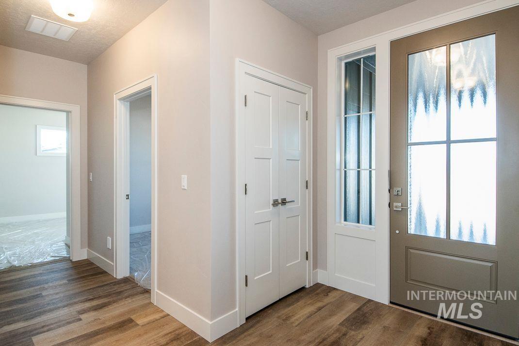 2392 South Thacker Ridge Avenue Nampa, ID 83686 - Photo 4 of 40