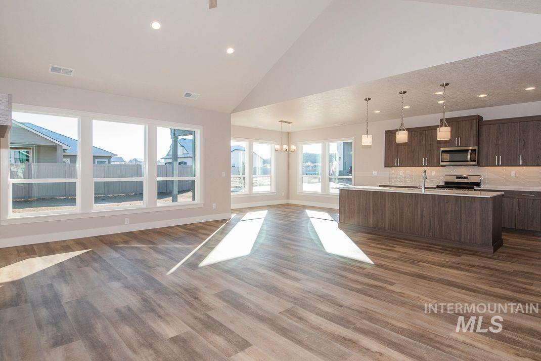 2392 South Thacker Ridge Avenue Nampa, ID 83686 - Photo 10 of 40