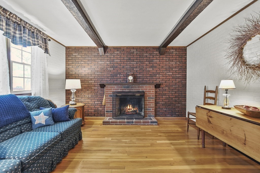 13 Coolidge Road Milford, MA 01757 - Photo 8 of 40 Gallery Image 8