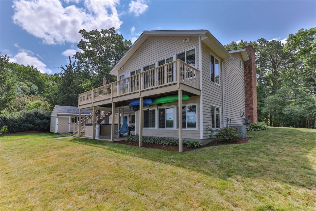 49 Edgewater Way Wareham, MA 02571 - Photo 4 of 42