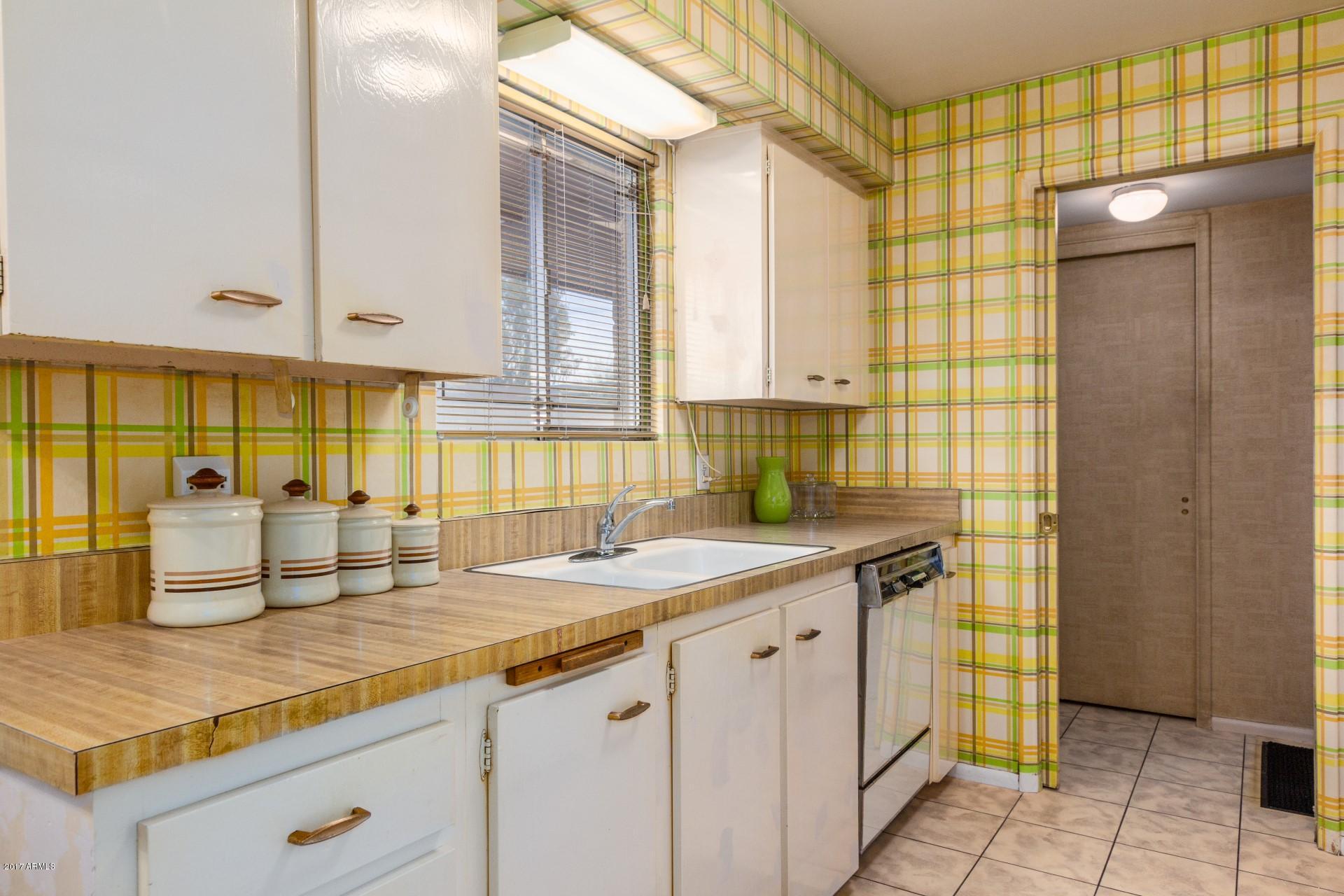 3308 East Camelback Road Phoenix, AZ 85018 - Photo 5 of 28 Camelback (5)