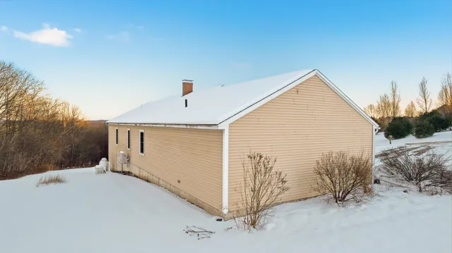 $475,000 | 8 Sunrise Trail, Turner, ME 04282