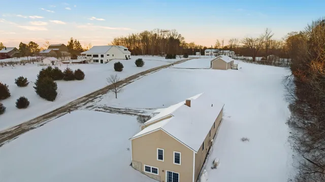 $475,000 | 8 Sunrise Trail, Turner, ME 04282