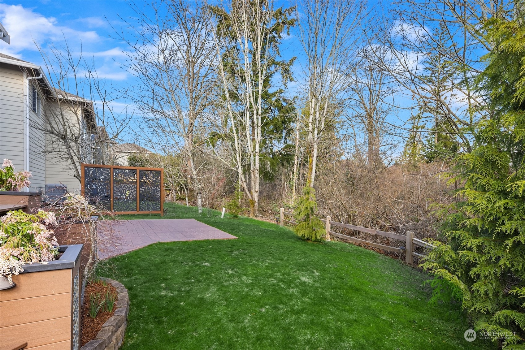 6017 Northeast 1st Place Renton, WA 98059 - Photo 26 of 29 Gallery Image 26