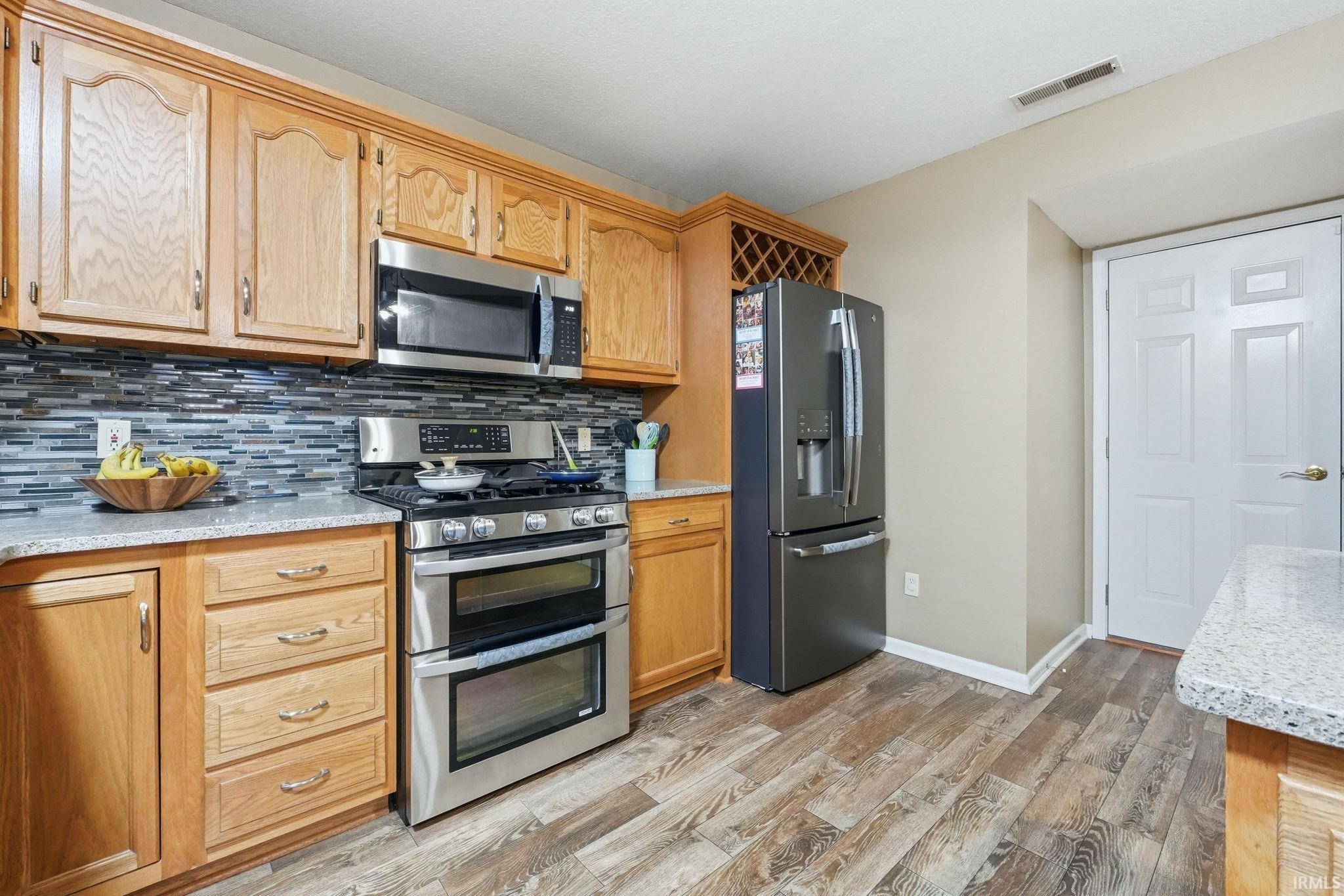 9713 Founders Way Fort Wayne, IN 46835 - Photo 13 of 33