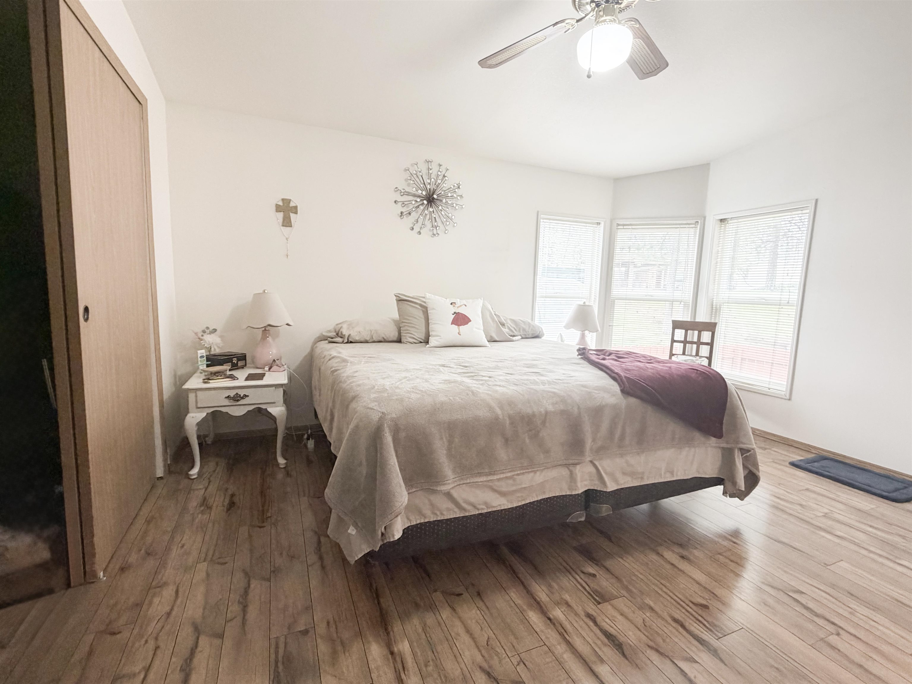 14820 North Chesapeake Lane Mead, WA 99021 - Photo 13 of 38