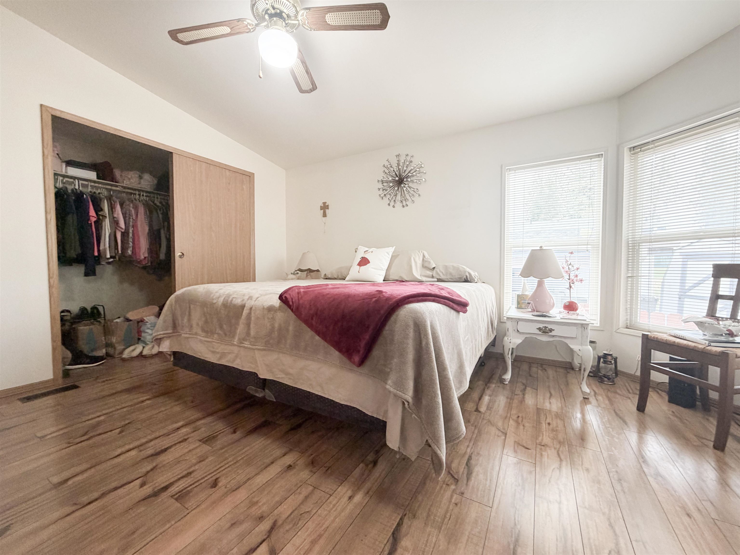 14820 North Chesapeake Lane Mead, WA 99021 - Photo 15 of 38