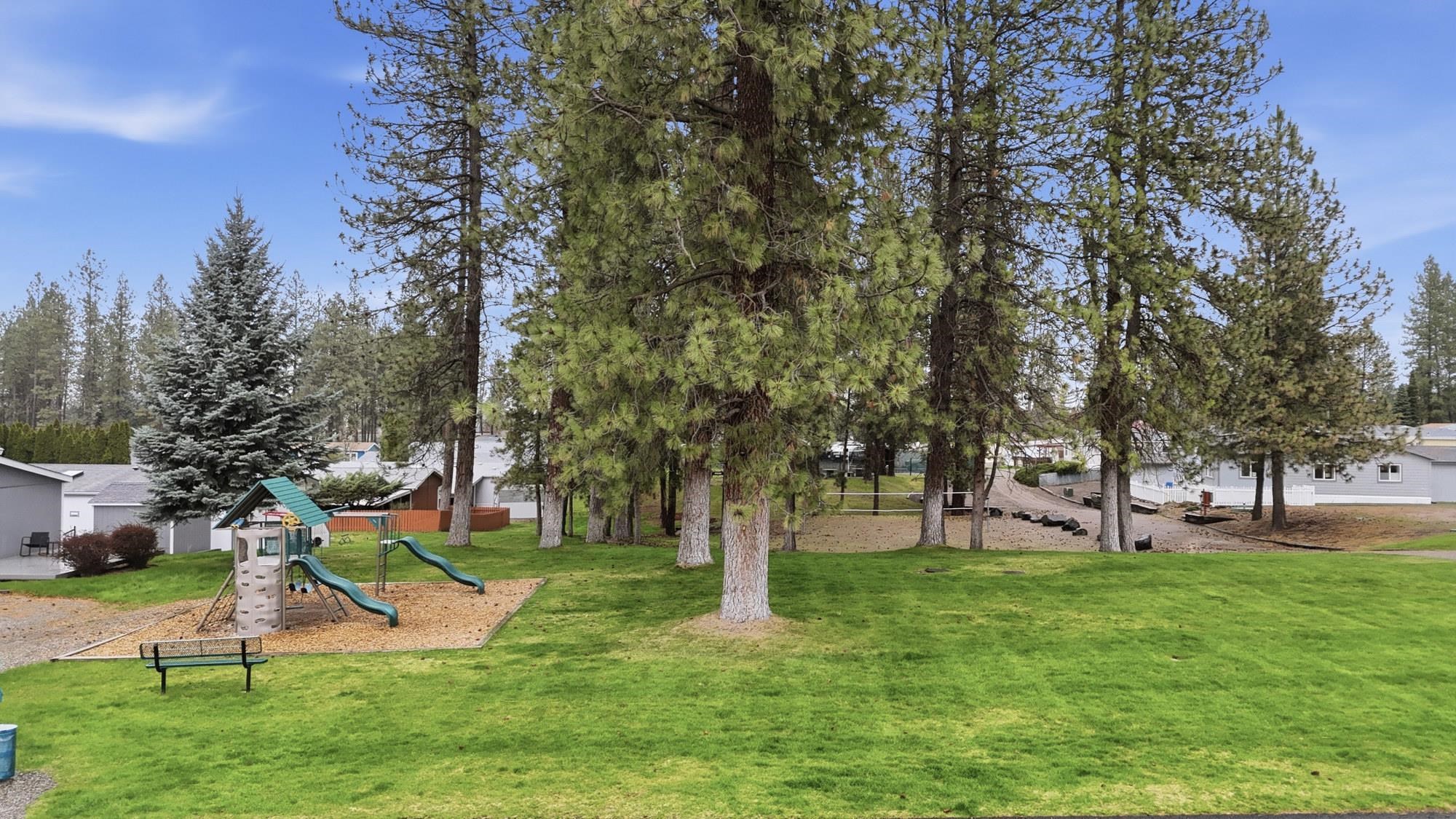 14820 North Chesapeake Lane Mead, WA 99021 - Photo 34 of 38