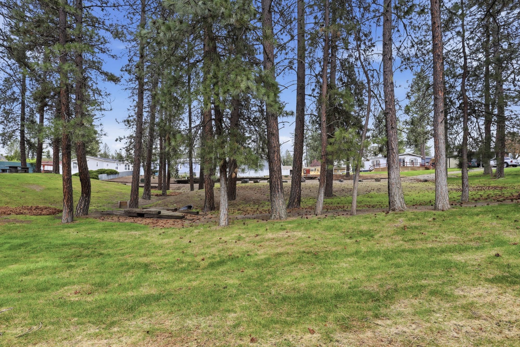 14820 North Chesapeake Lane Mead, WA 99021 - Photo 35 of 38
