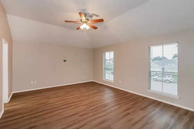 $2,045 | 8903 Westplace Drive, Houston, TX 77071