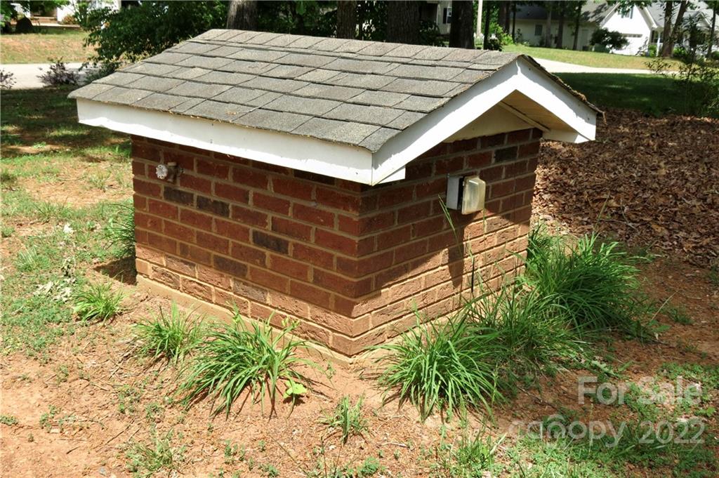 383 Maple Ridge Circle Salisbury, NC 28147 - Photo 6 of 36 a view of outdoor space and yard