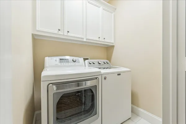 $3,650 | 3515 Yupon Street, Houston, TX 77006