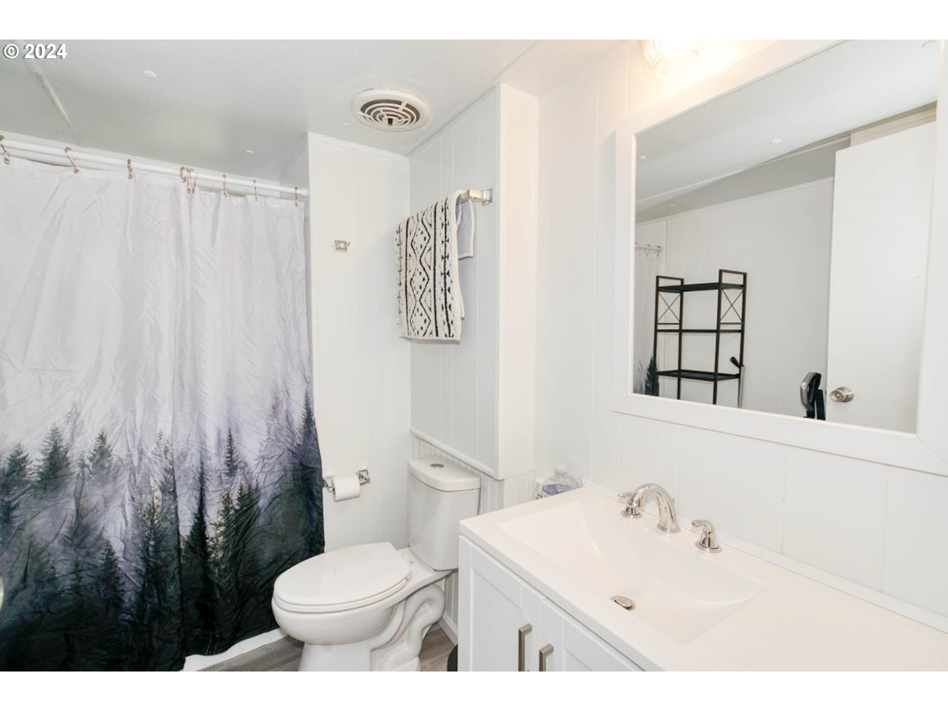 5355 River Road North, Unit 5 Keizer, OR 97303 - Photo 17 of 26 Gallery Image 17