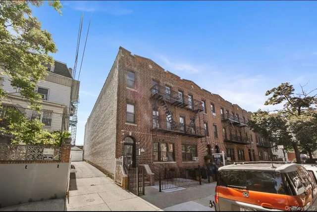 $1,100,000 | 34-33 30th Street | Astoria