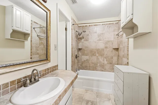 $235,000 | 2617 Onyx Trail, Tallahassee, FL 32303