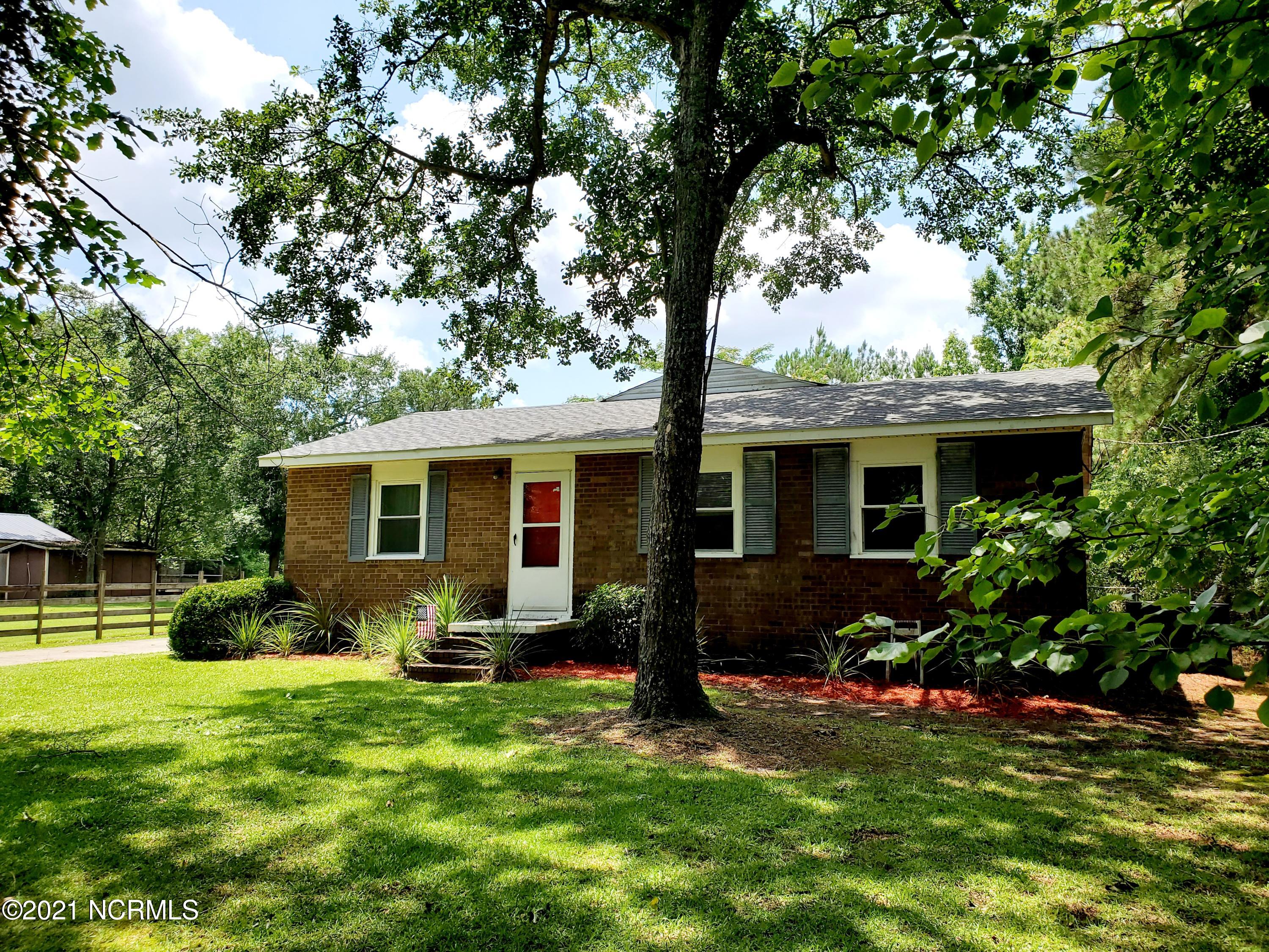 604 Briarneck Road Jacksonville, NC 28540 - Photo 1 of 9 Front view