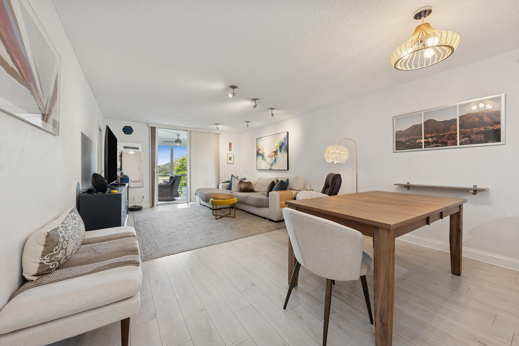 5961 Northwest 2nd Avenue, Unit 304 Boca Raton, FL 33487 - Photo 6 of 15 06 4