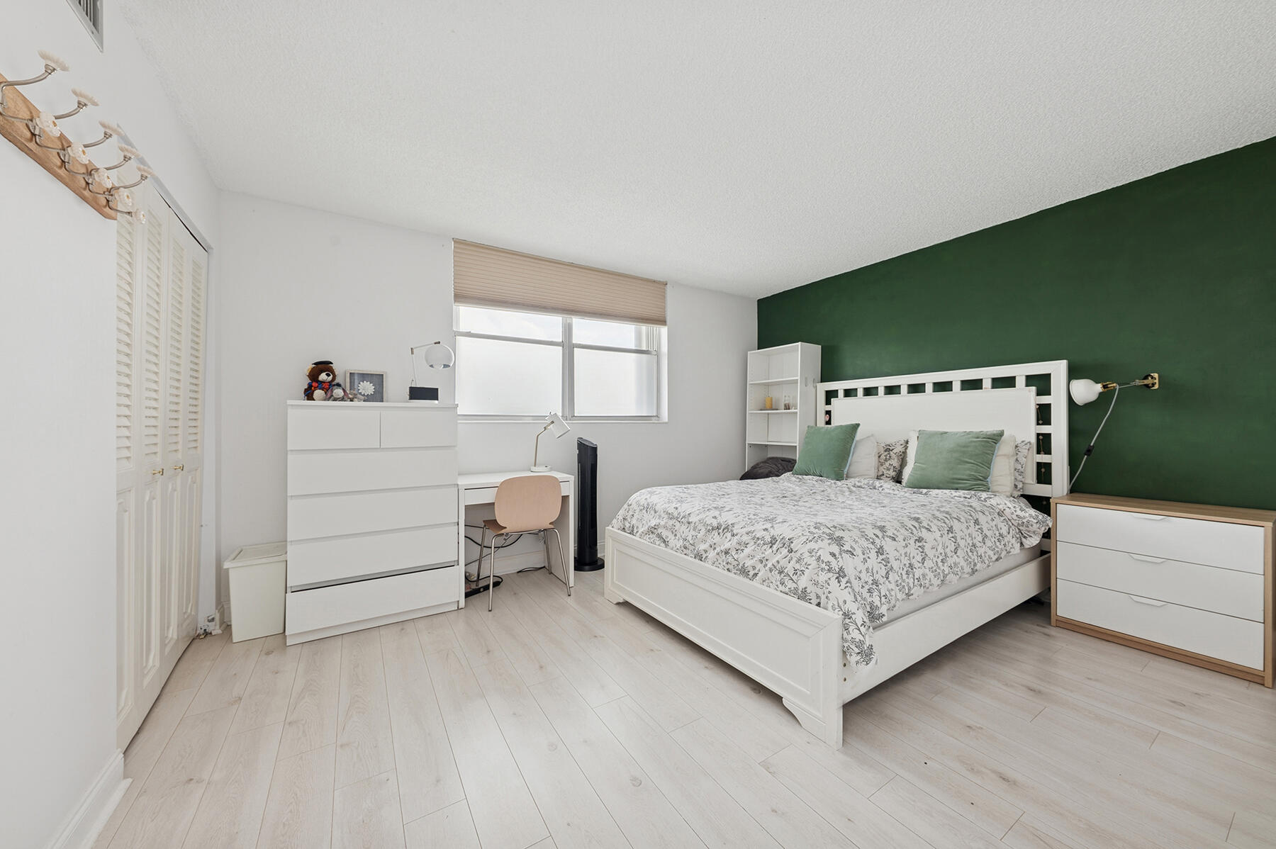 5961 Northwest 2nd Avenue, Unit 304 Boca Raton, FL 33487 - Photo 9 of 15 12 2