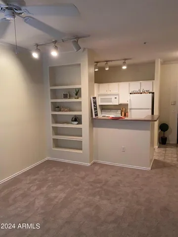 $1,190 | 411 East Indian School Road, Unit 1, Phoenix, AZ 85012