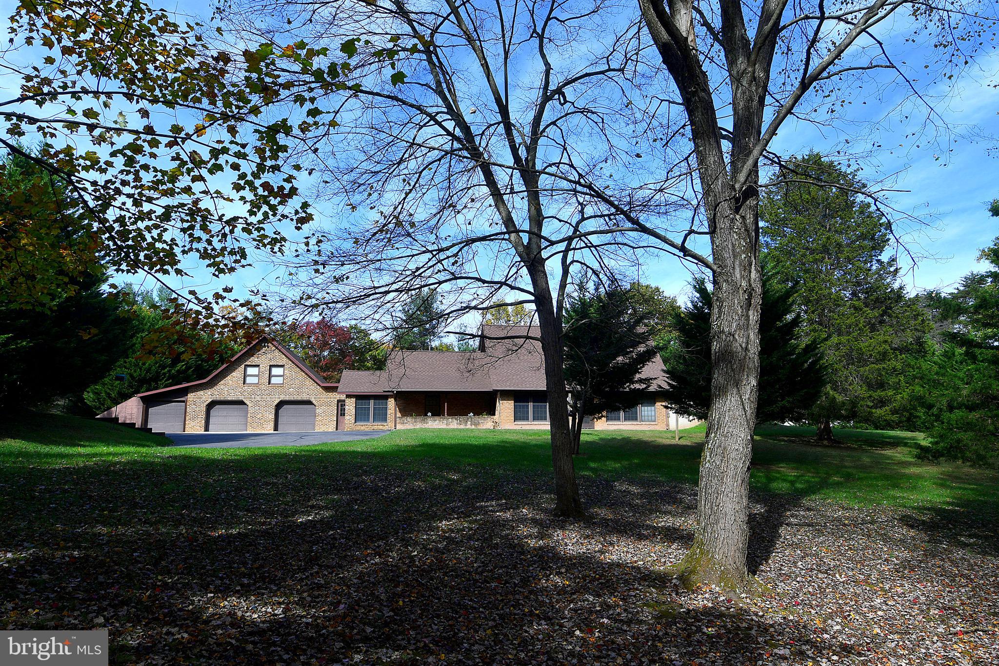 2497 Mountain Run Road Berkeley Springs, WV 25411 - Photo 5 of 67 Gallery Image 5