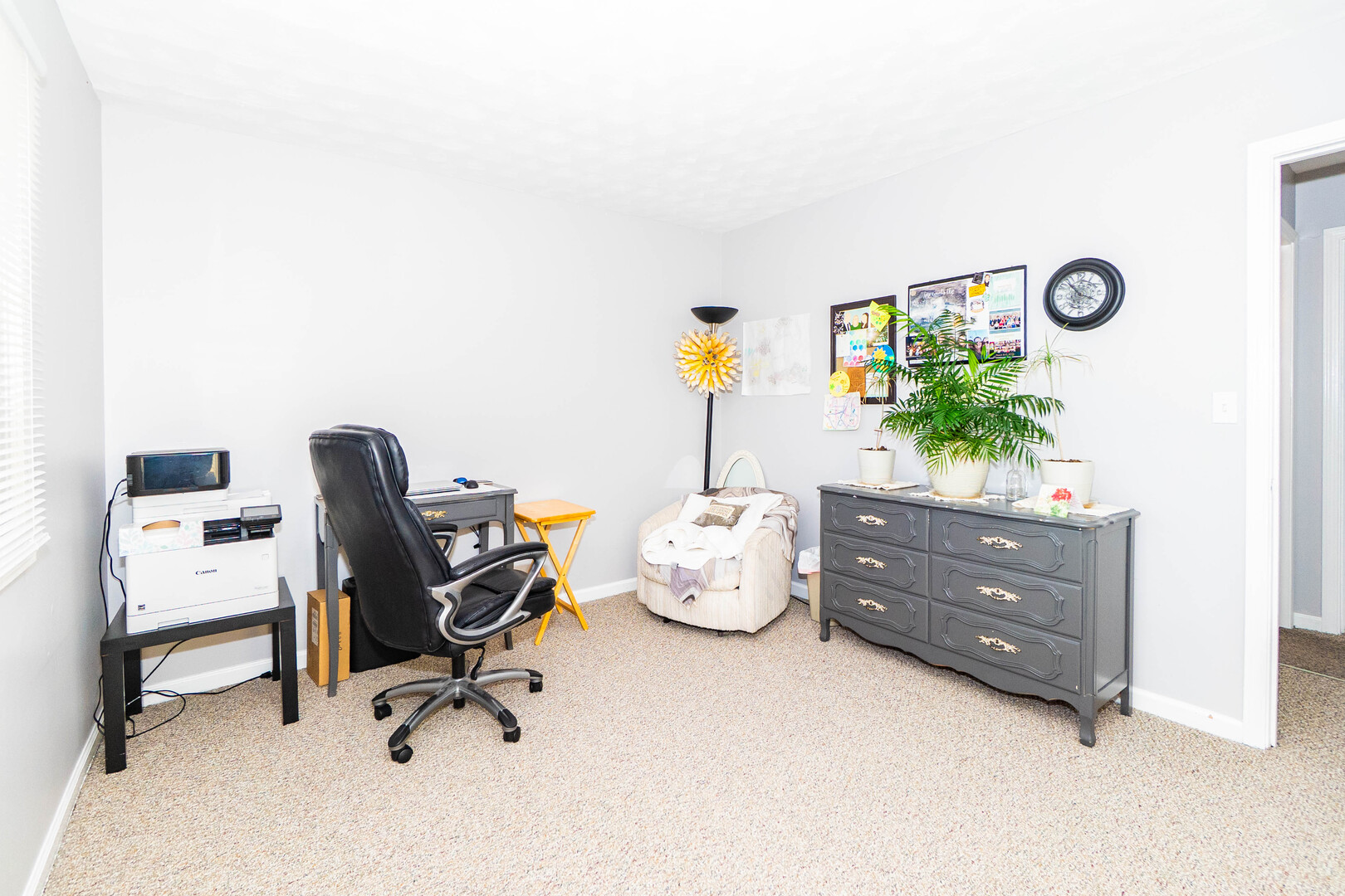 Undisclosed Address Rochelle, IL 61068 - Photo 13 of 22 a room with a workspace