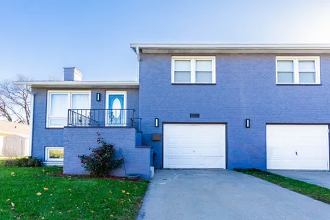 $499,000 | 1000-1008 Carrie Avenue, Rochelle, IL 61068