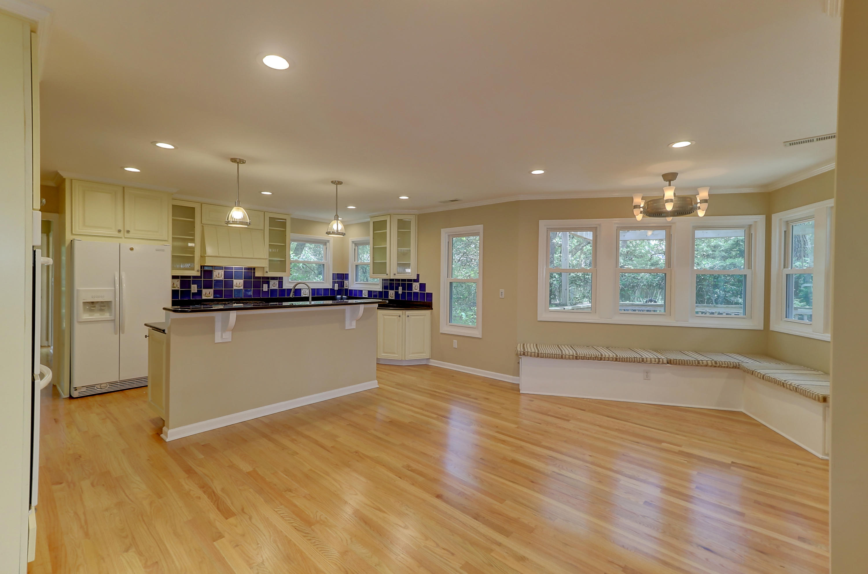 3 Rebellion Road Charleston, SC 29407 - Photo 10 of 33 Kitchen & Dining Area