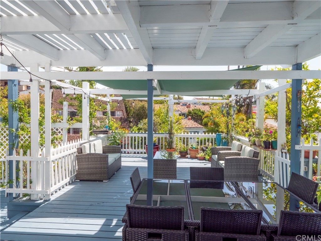 33881 Orilla Road Dana Point, CA 92629 - Photo 16 of 37 a outdoor space with lots of furniture and a potted plant