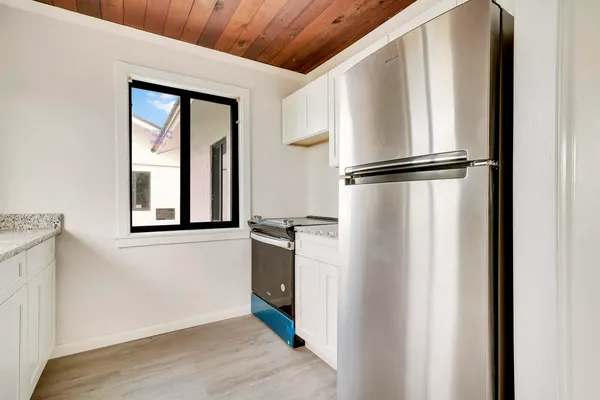 $1,900 | 652 Hernando Street, Unit E, Fort Pierce, FL 34949
