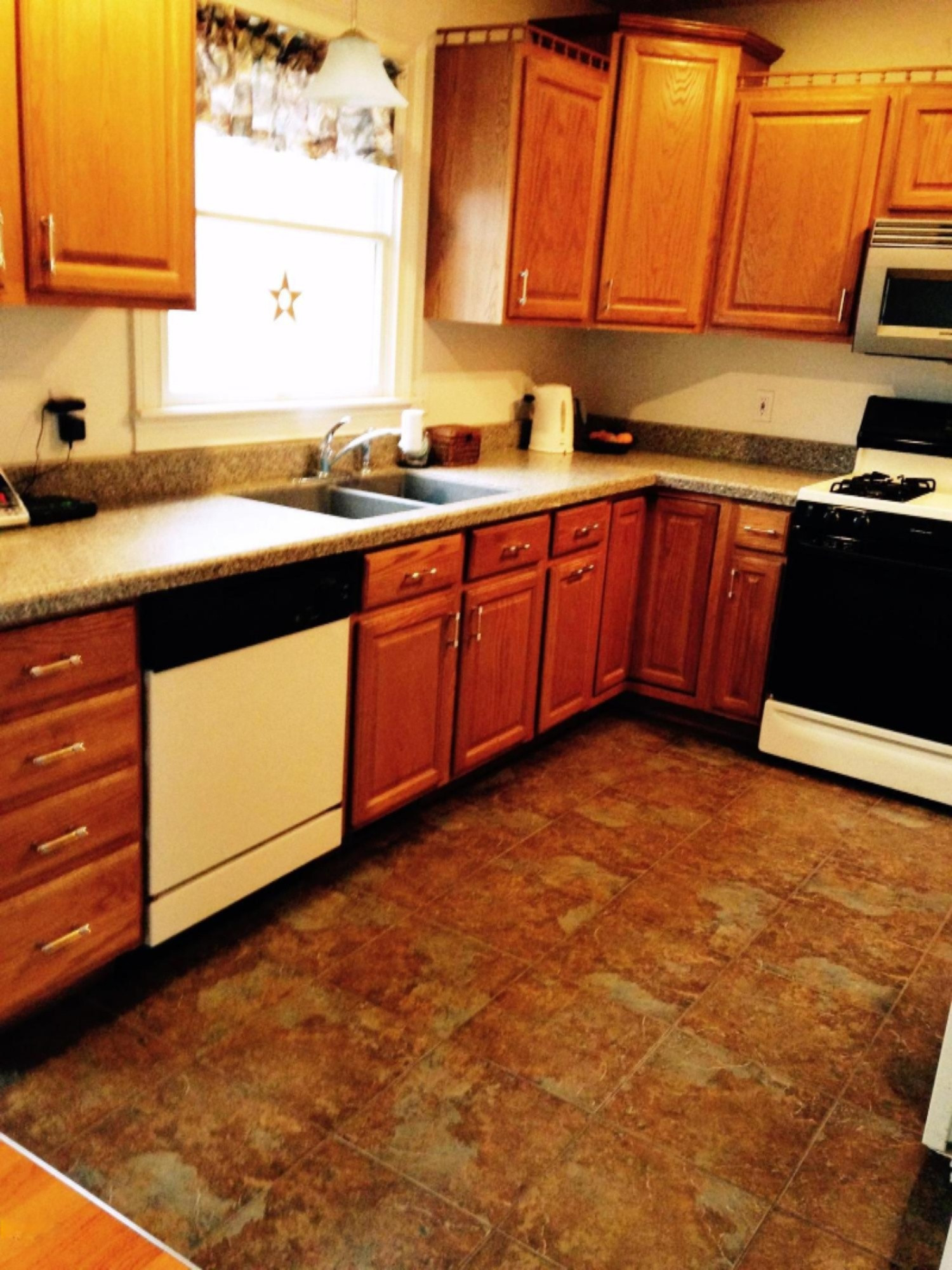 53475 Kathryn Road Paw Paw, MI 49079 - Photo 7 of 12 Kathryn53475 kitchen #2.jpg