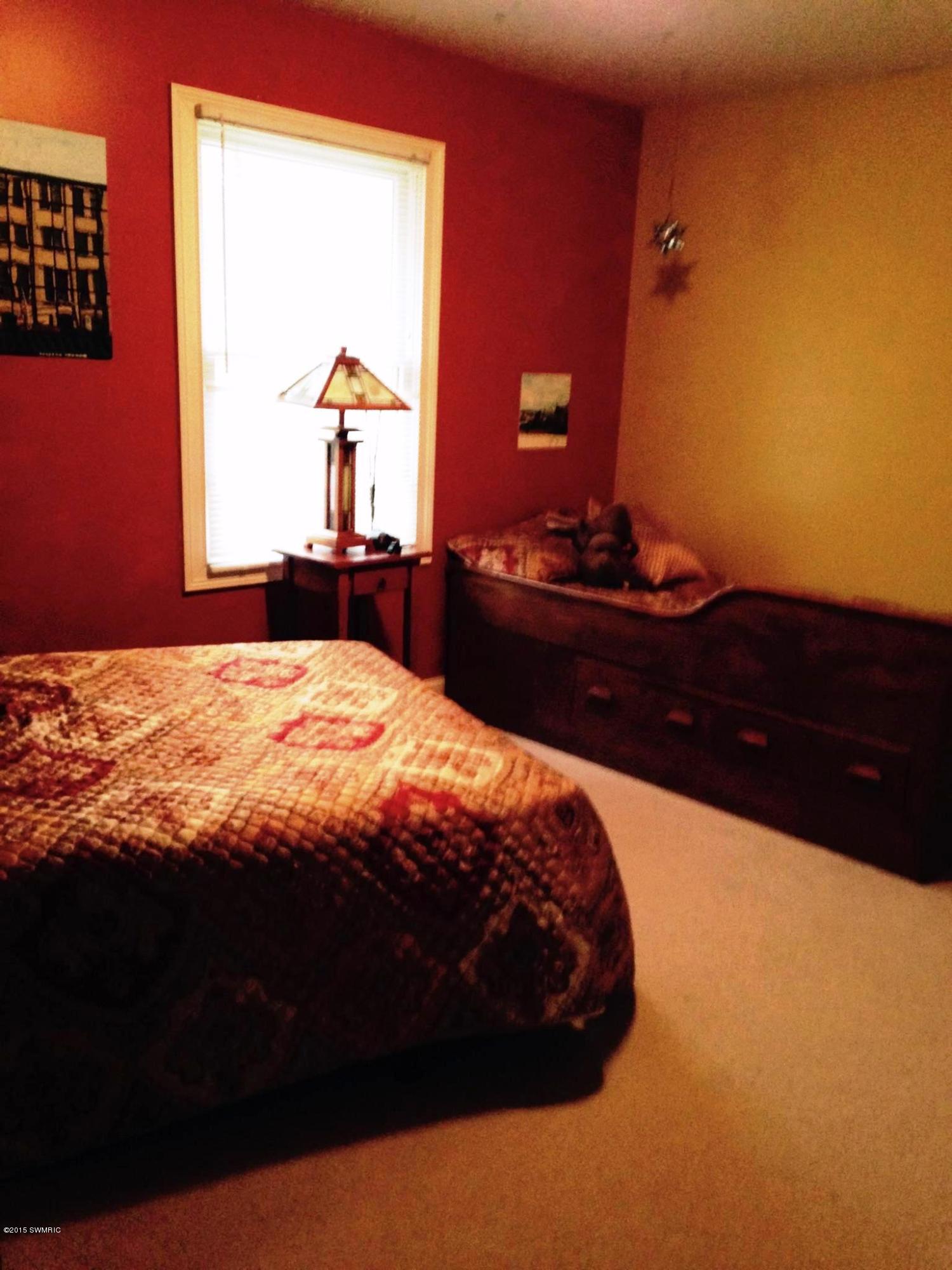 53475 Kathryn Road Paw Paw, MI 49079 - Photo 9 of 12 Kathryn53475 MBR.jpg