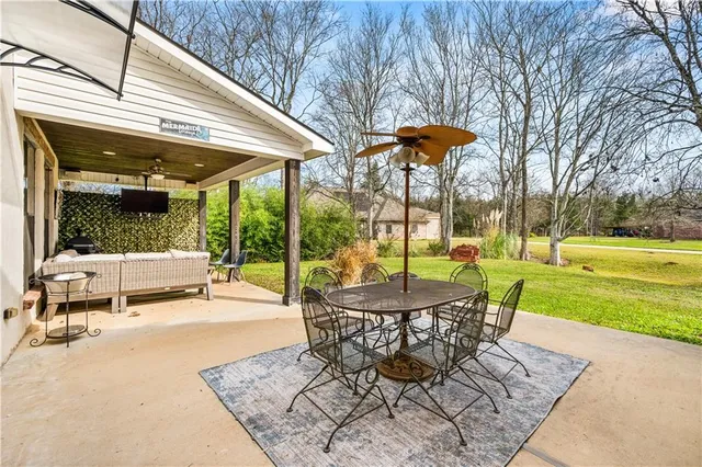 $399,900 | 111 Abigail Lane, Woodworth, LA 71485