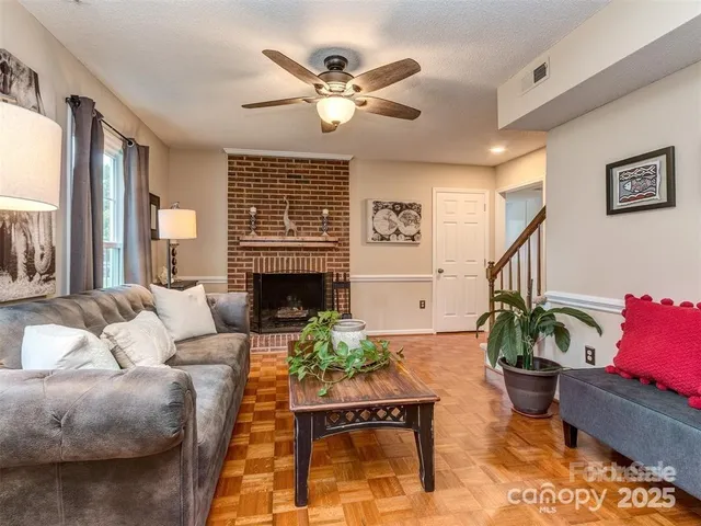 $3,100 | 8715 Parkchester Drive, Charlotte, NC 28277