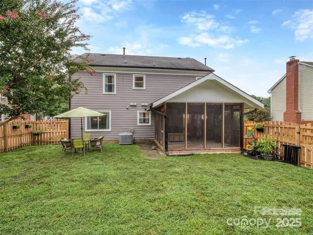 $3,100 | 8715 Parkchester Drive, Charlotte, NC 28277