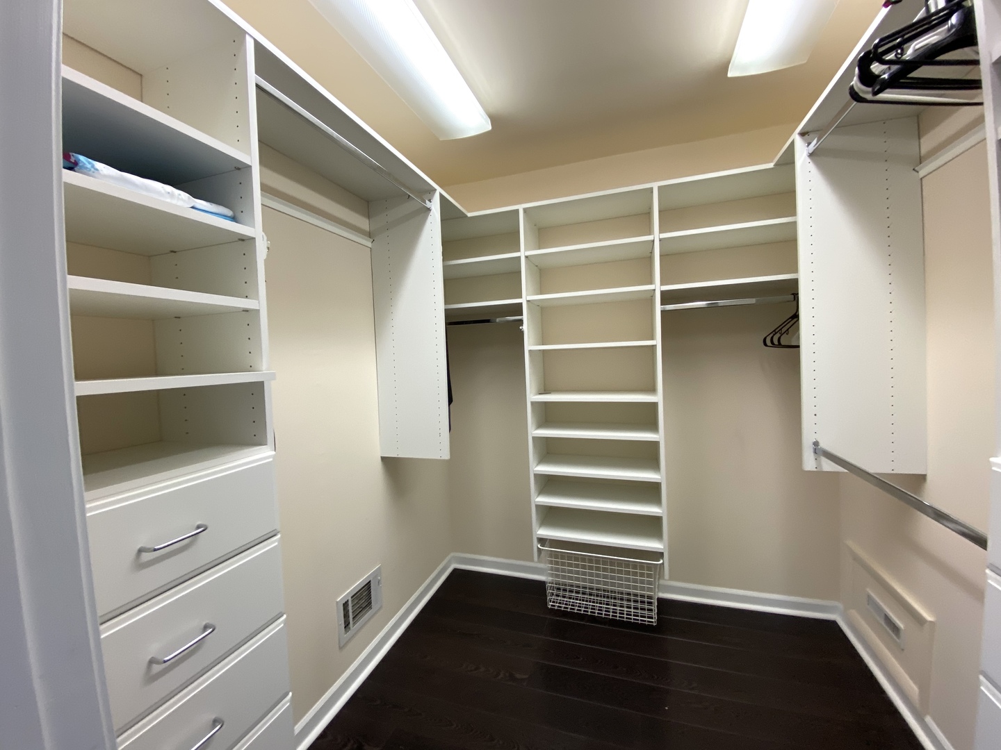 24902 Middle Fork Road Barrington, IL 60010 - Photo 13 of 33